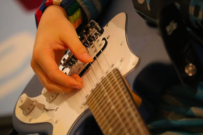Corsi di strumento musicale extrascolastici plessi primaria 2026/2027
